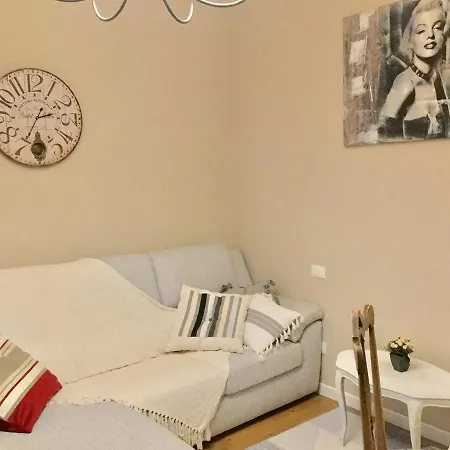 Apartament Adua *