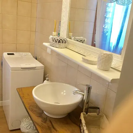 Adua Apartament